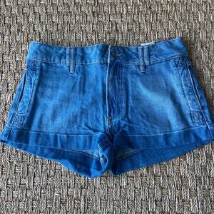 Free people lion heart low rise short! Size 26